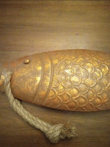 15" Madera y Metal Peces Colgante de Pared Arte Popular Rústico Cabaña Decoración de Pared - Imagen 4 de 10