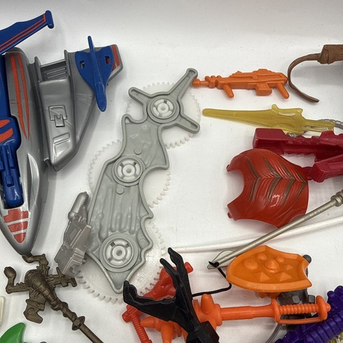 HUGE Lot Of Vintage He-Man Masters Of The Universe Accessories - Picture 3 of 18