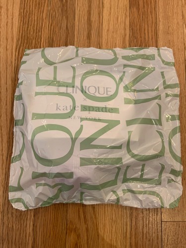 Clinique x Kate Spade Hautpflege Make-up 7-tlg. Deluxe Geschenkset mit Reißverschlusstasche NEU - Bild 4 von 7