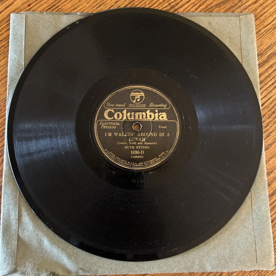 78RPM Columbia Ruth Etting - One In The World / I'm Walkin' Around In Dream, VG+ - Image 3 of 4