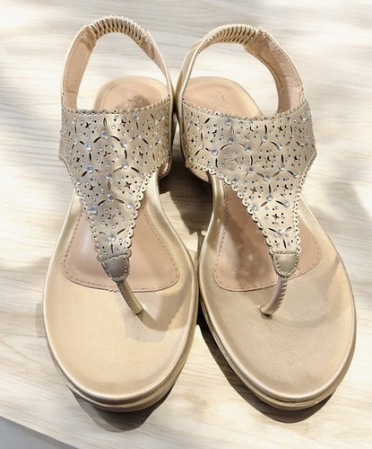 SHIBEVER Keilsandaletten für Damen elastische Knöchelriemen Sandalen T-Riemen - Bild 1 von 8