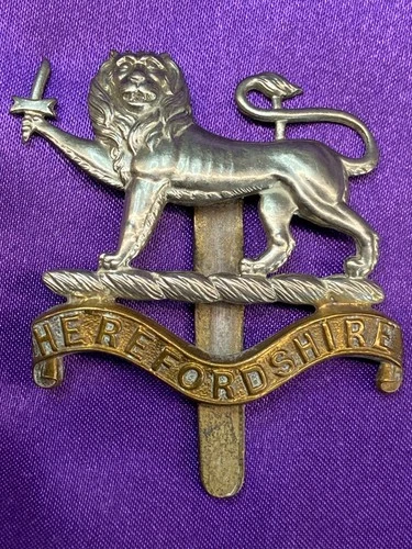 Genuine WW1 The Herefordshire Regiment Bimetal Territorial Cap Badge w/slider