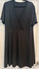 Women's Size 2XL Black Wrap Style Type Dress - A0172