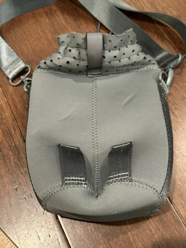 Mochila tiracolo PopFlex transportadora de garrafa de água estilingue cinza verde ajustável - Imagem 4 de 4