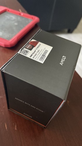 AMD Ryzen 9 7950X3D Processor (5.7 GHz, 16 Cores, Socket AM5) - Afbeelding 2 van 2