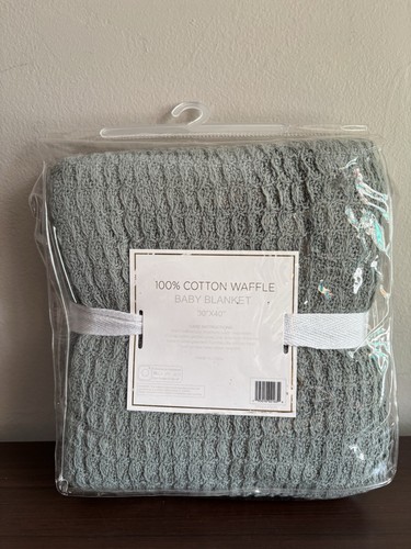 Lila & Jack 100% Cotton Waffle Weave Woven Baby Blanket 30” x 40” Sage Green - Picture 3 of 5