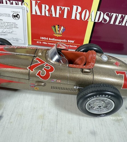 Carousel 1 1:18 pressofuso Kurtis Kraft Roadster - 1954 Indy 500, #73 Nazaruk #4506 - Foto 13 di 23