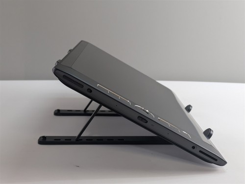 Wacom MobileStudio Pro 13 i7-8559U 16GB RAM 512GB SSD Display Tablet (DTH-W1321) - Zdjęcie 10 z 24