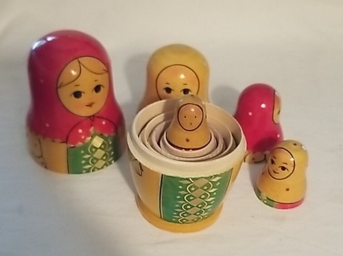 Vintage russisches handbemaltes 7-teiliges Set Matroschka verschachtelte Puppen aus Holz 5,5 Zoll Gold - Bild 17 von 24