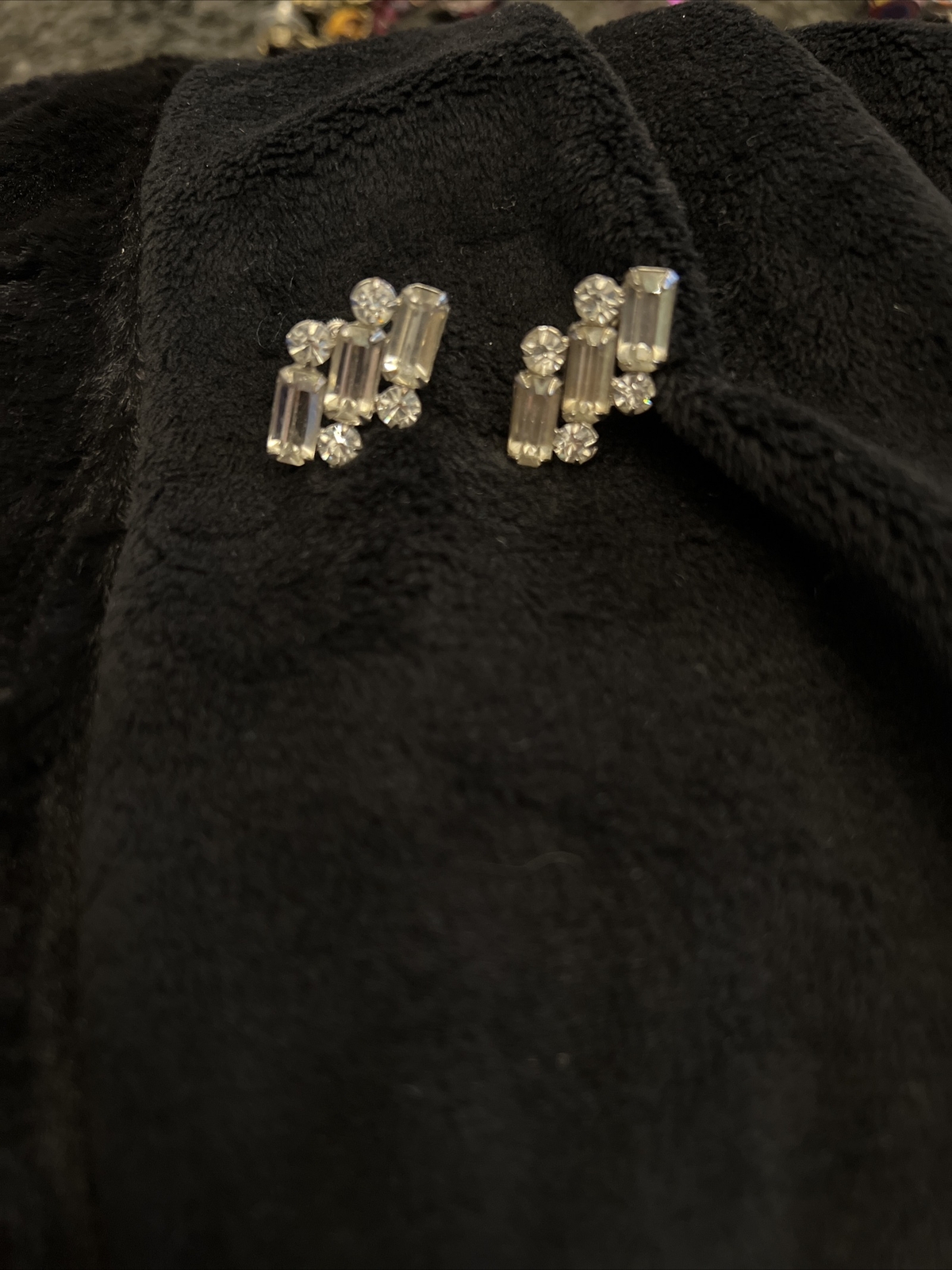 Rhinestone Earrings - Screw on Rectangular Stones… - image 1