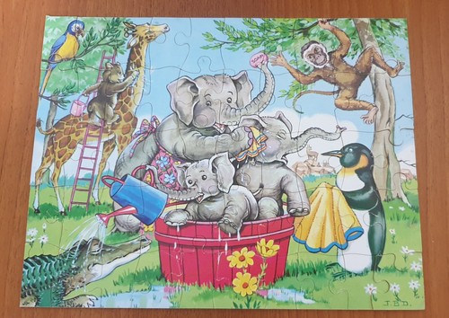 Puzzle vintage Wiltoys Jumbo Elephant Bath in legno. 50 pezzi. Fine anni 60 - Foto 3 di 12