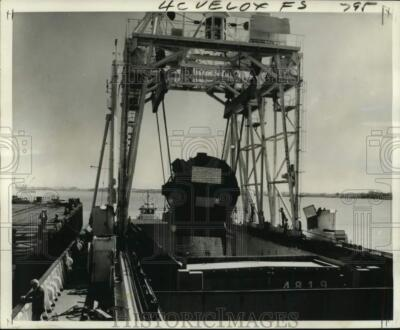 #ad 1975 Press Photo Big Babe a special river amp; deep sea barge of Union Mechling $24.99
