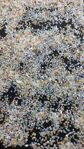Ethiopian opal Chip-Sized Tumbles - 1-4mm - Excellent Fire , great quality - Picture 11 of 11