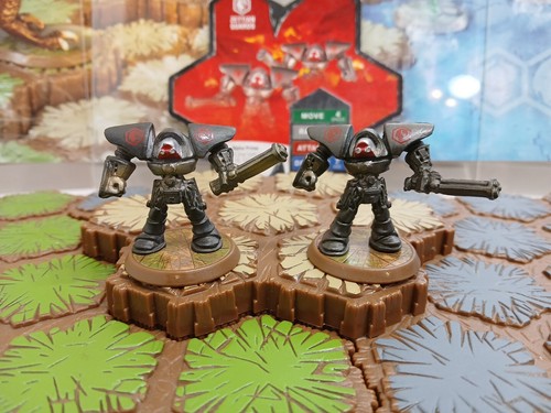 Heroscape Zettian Guards - Rise Of The Valkyrie - Complete With Card - Picture 1 of 6