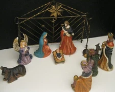 10 PIECE NATIVITY SCENE MANGER BABY JESUS MARY JOSEPH 3 WISE MEN ANGEL OX DONKEY