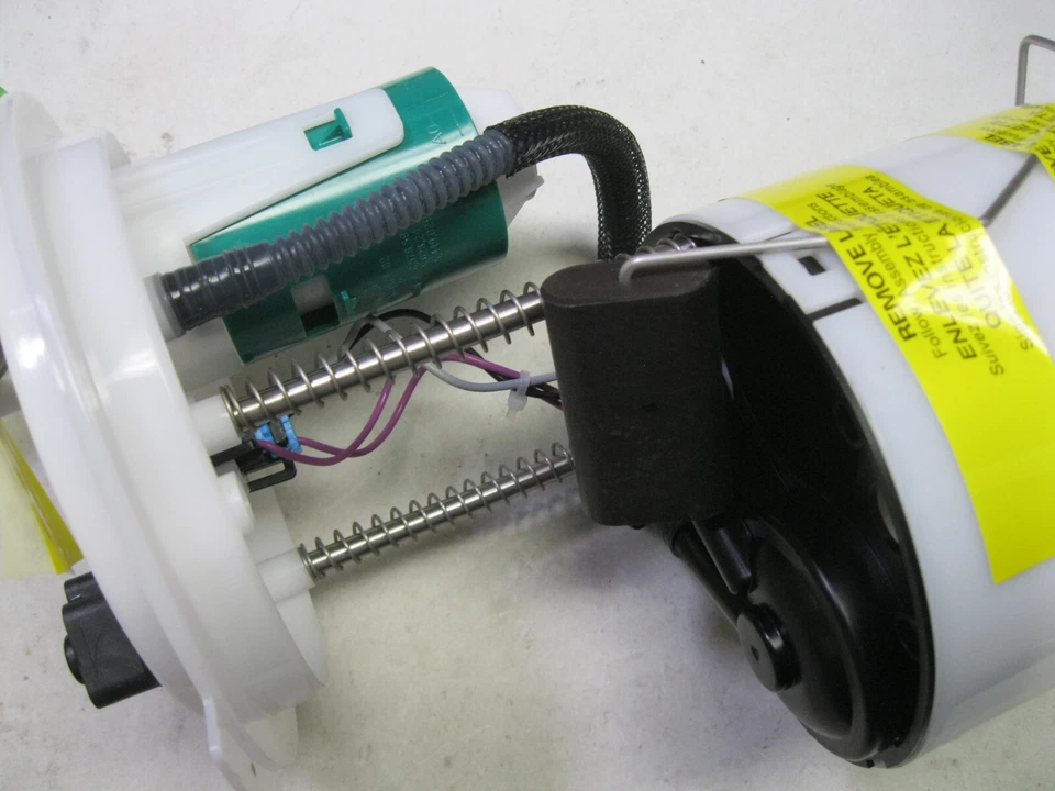 Spectra Premium Industries SP6657M - Fuel Pump Module Assembly - Изображение 3 из 4