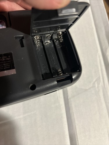 Working Sega Game Gear 1990 OG W Sonic And Chaos Game. Batteries Not Included - Picture 8 of 9