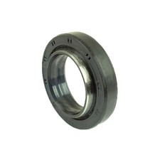 S.70670 Front Hub Seal - 2 WD Fits Kubota