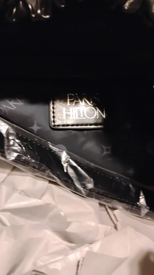 Monedero Paris Hilton Negro 🖤 Grande Nuevo NUNCA Usado Foto 3 de 4