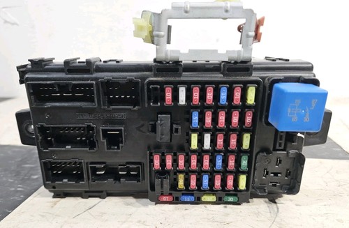 Caja de fusibles de conexión Hyundai Santa Fe 2003-2006 con control de tracción 91188-26105 OEM - Imagen 6 de 8