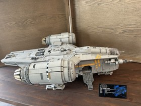 LEGO Star Wars UCS Slave 1 75060 + UCS Razor Crest 75331+ Various Figures