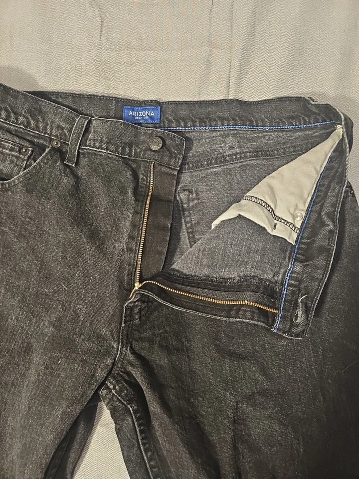 Pantalones de mezclilla negros rectos relajados flexibles negros 38x30 de Arizona Jean Co. para hombre Foto 4 de 4