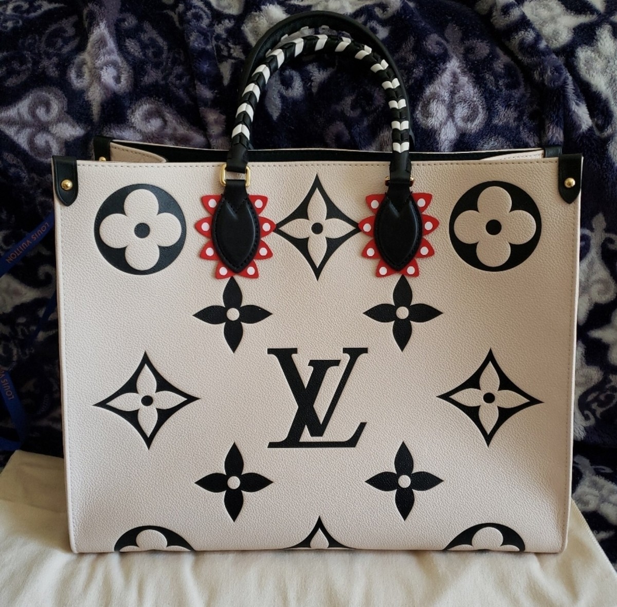 Louis Vuitton Onthego GM Giant Monogram Giant Flower Empreinte Creme Bag eBay