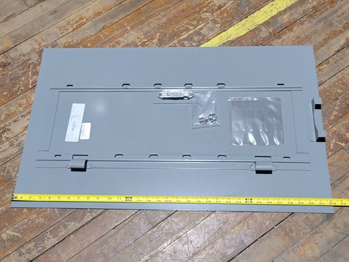 Square D MHC32S NQOD Panelboard Cover/Trim Door 225A 240V NEMA Type 1 20" x 32" - Picture 12 of 17
