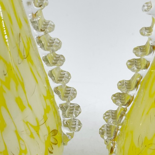 Par de jarrones victorianos Franz Welz amarillo limón blanco salpicaduras de vidrio Checoslovaquia - Imagen 4 de 9