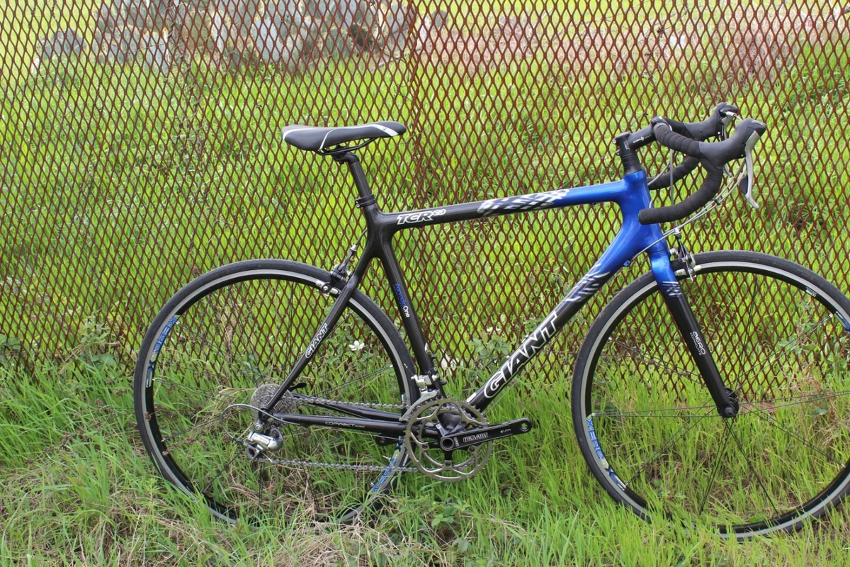 Giant TCR C3 Formula One Carbon Fiber Road Bike 57cm 2x10 700C Compact