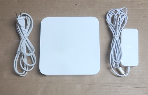 Apple Airport Extreme Base Station A1354 WiFi Router 4th Gen w Power Supply/cord - Picture 2 of 9