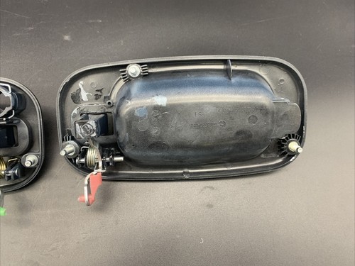 1999-2006 Chevy Silverado Sierra Suburban Yukon - DOOR FRONT HANDLE SET 2 - Foto 12 di 12