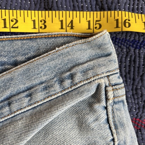 Vintage Saddle Worn Levis Jeans 501 Distressed Denim Button Fly 1998 31,5 x 31,5 - Bild 12 von 13