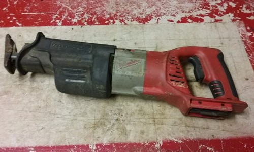 Milwaukee 0719-20 V28 28V Reciprocating Sawzall, Tool Only - Picture 1 of 3