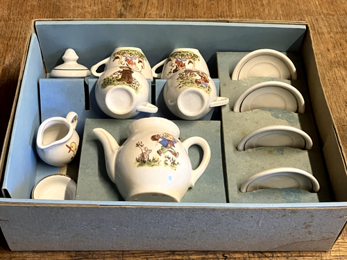 VINTAGE 50er JAHRE FRANZÖSISCHES "SERVICE PORZELLAN" PUPPEN TEESERVICE 4 GEDECKE VERPACKT - Bild 12 von 14