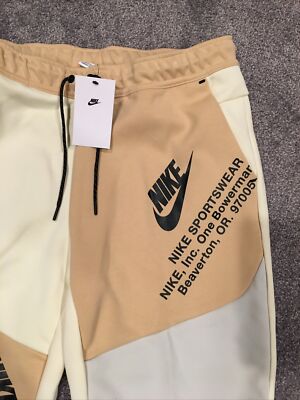 Nike Sportswear Tech Fleece Joggers Cream Light Bone Mens Sz Nike Sportswear Tech Fleece Joggers Cream Light Bone Mens Sz