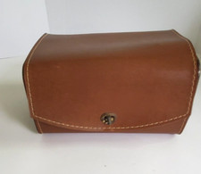 A Vintage Ronson Roto Shine Magnetic Travel Shoe Polishing Kit With Case  Pads