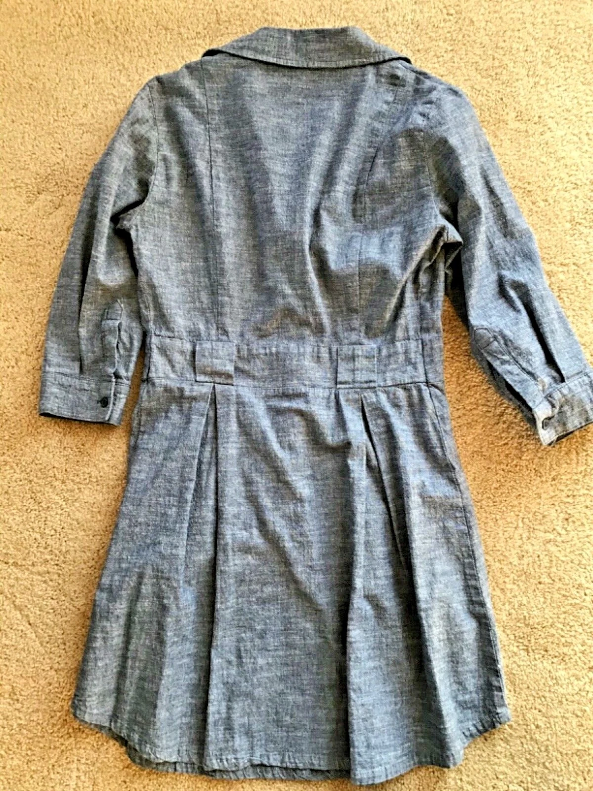 VETEMENTS ABITO RAGAZZA TG M EFFETTO DENIM CON ACCENTI DI BOTTONI BUONE CONDIZIONI!