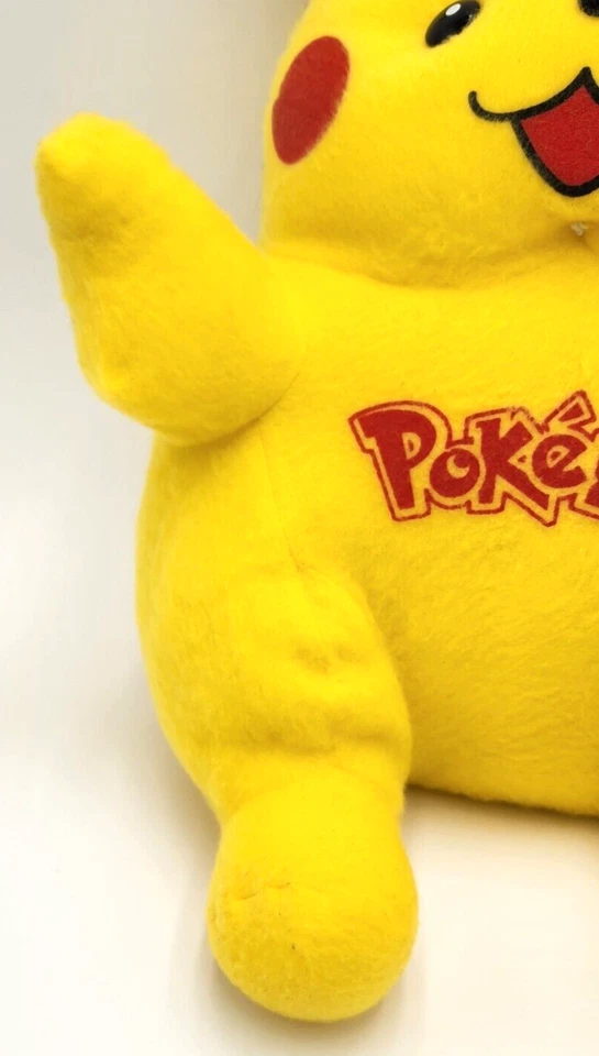 Pokemon Pikachu Fat Pikachu 18" Marca Tailandia Etiqueta De Colección Foto 3 de 4