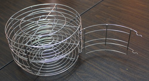 Universal Garlic Cage Metal Wire Storage Basket with Handle and Door Buckle - Picture 7 of 7