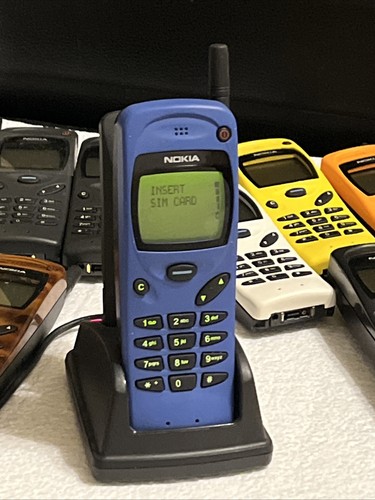 NOKIA 3110 Blue Edition Rare Retro Collection Cellphone - Afbeelding 2 van 8