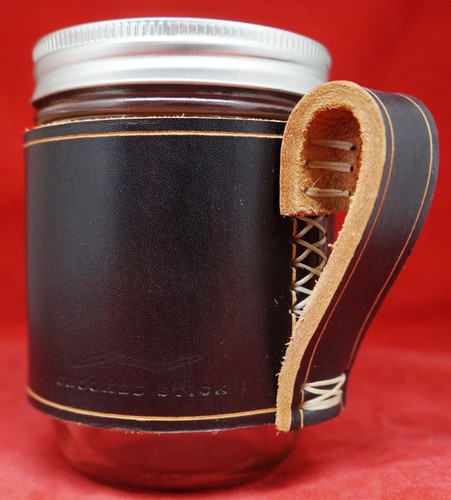 CROOKED STICK SUPPLY COMPANY TARRO BOLA DE CUERO TAZA DE CAFÉ NEGRO/MARRÓN, ¡NUEVO! - Imagen 6 de 8