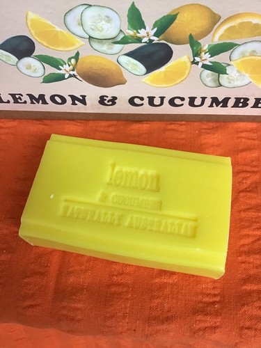 Lemon & Cucumber Soap 100g Bar - Australian Made - Bild 2 von 3
