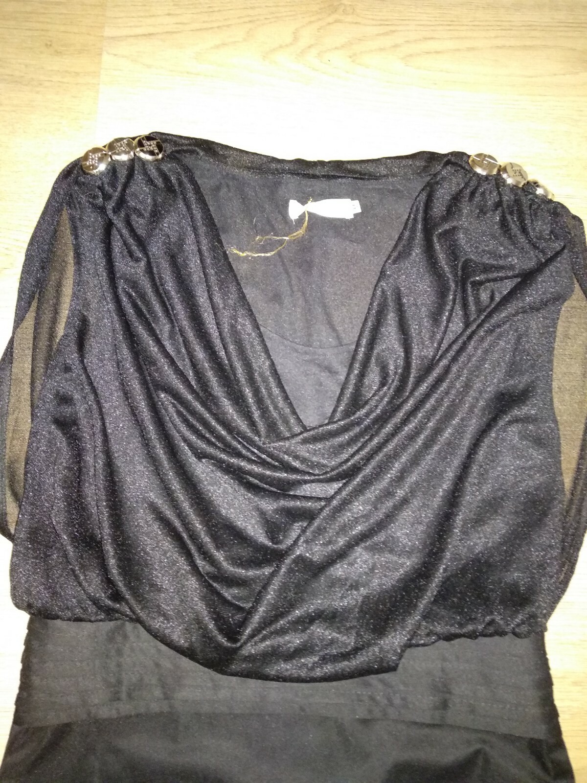Picture 2 of 6