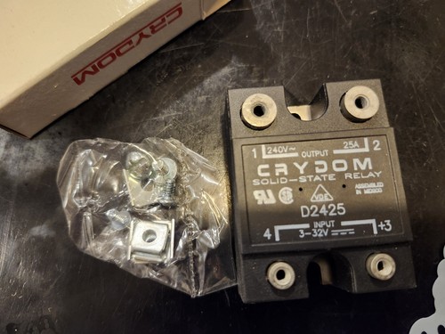 Crydom D2425 Relay Solid State Relay 25A/240V You get Three (3) units FREE SHIP - Bild 2 von 2