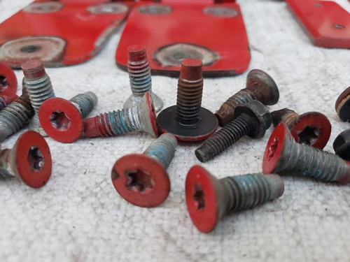 97-06 Jeep Wrangler TJ HINGES Set w/ Screws Windshield Hood Lower Door FLAME RED - Picture 17 of 20