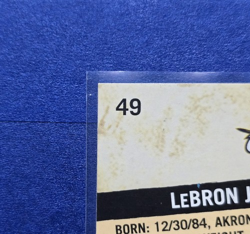 LeBron James 2004-05 Fleer Authentix #49 Cleveland Cavaliers - Picture 7 of 10