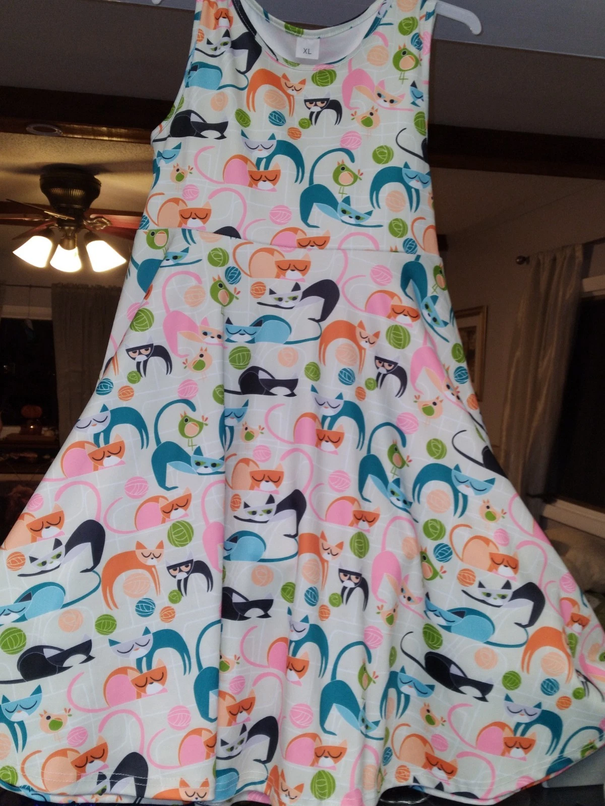 2 CAT DRESS LOT GIRLS L/XL COLORFUL PULLON EASY CARE NO WRINKLE NEWBOGO COMPARE!