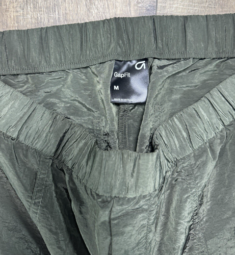GapFit armeegrüne elastische Damen-Jogginghose Größe M Fallschirmhose NEU neu mit Etikett - Bild 7 von 10