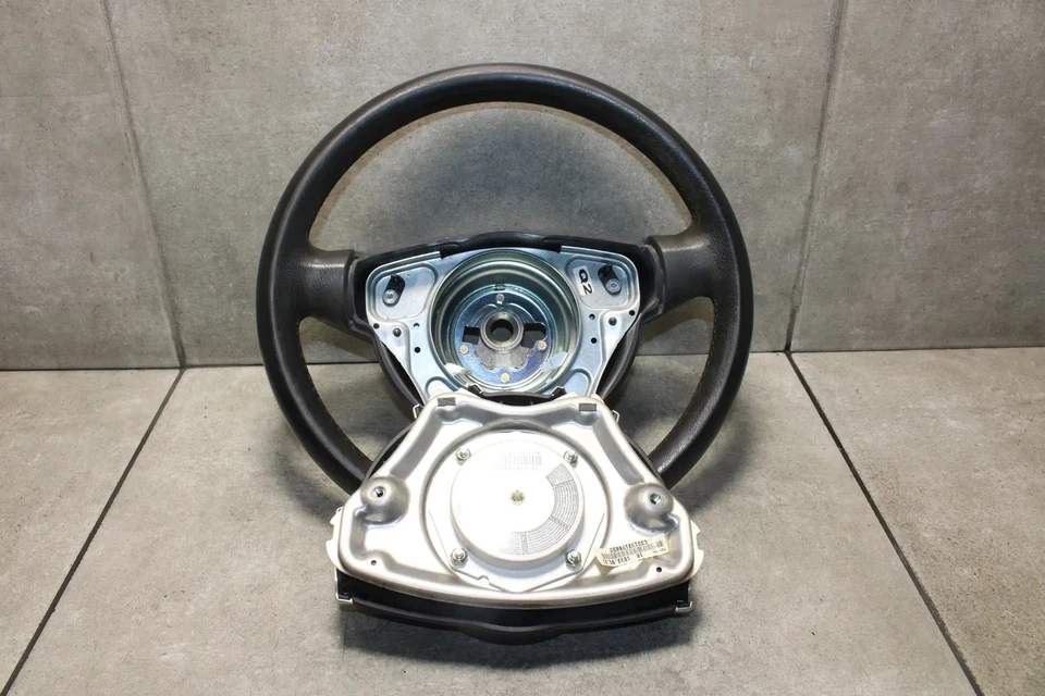 Chrysler Crossfire Lenkrad Lederlenkrad A1934600003 - Bild 2 von 4